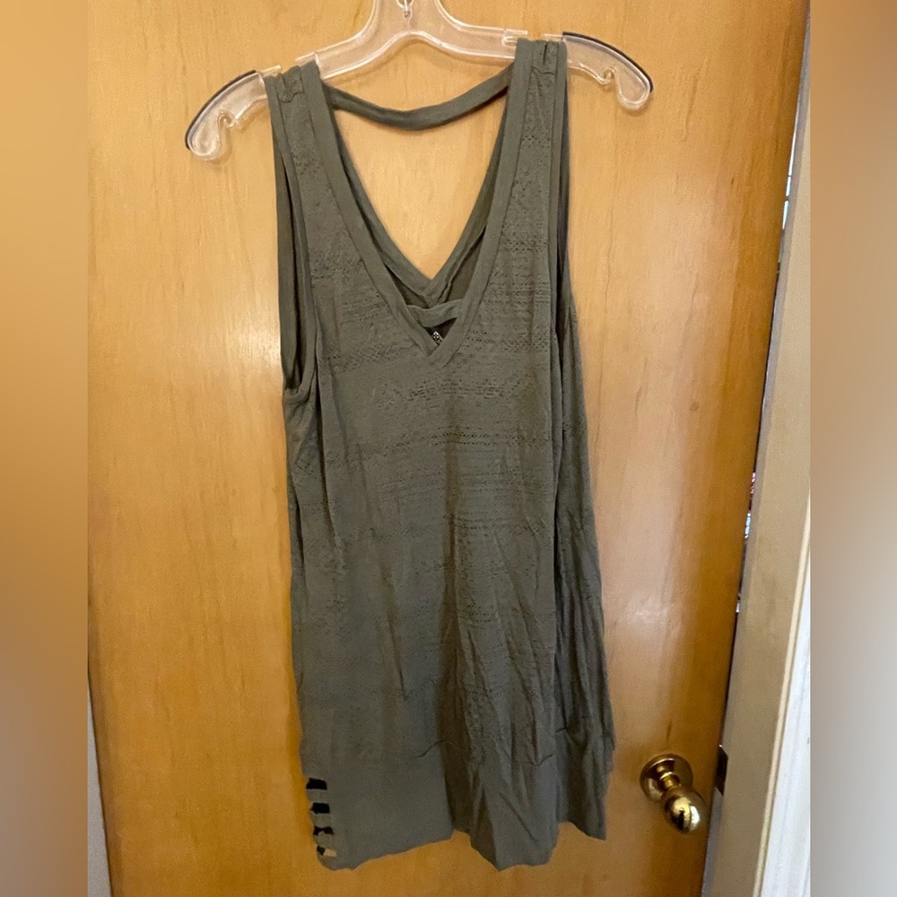 Ladies nomads tank top